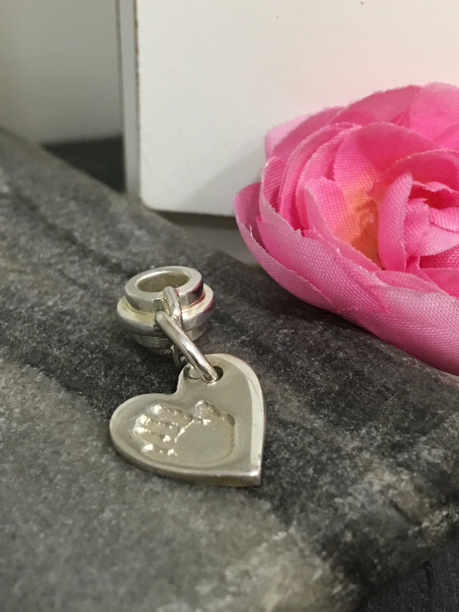 Mini online heart charm
